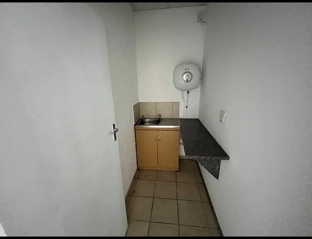185M² RETAIL TO LET IN MILNERTON CENTRAL